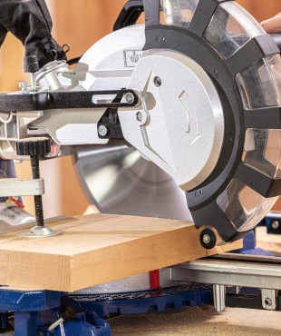 Scheppach HM254 Φαλτσοπρίονο Ρευματός με Ισχύ 2000W