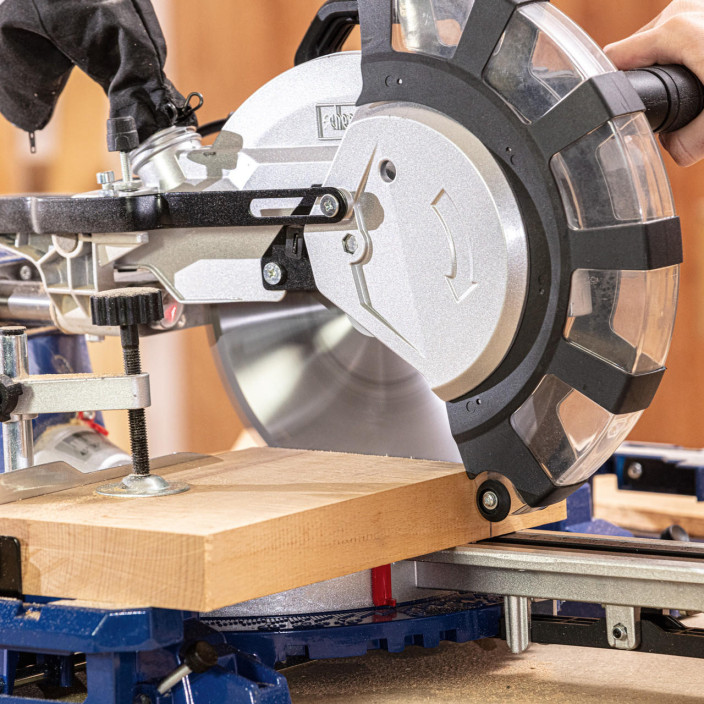 Scheppach HM254 Φαλτσοπρίονο Ρευματός με Ισχύ 2000W