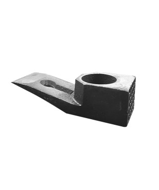 Σκεπάρνια κοντά εγχώρια